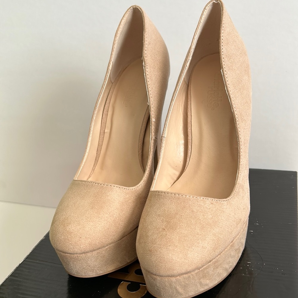 Nude Suede Pumps Size 7